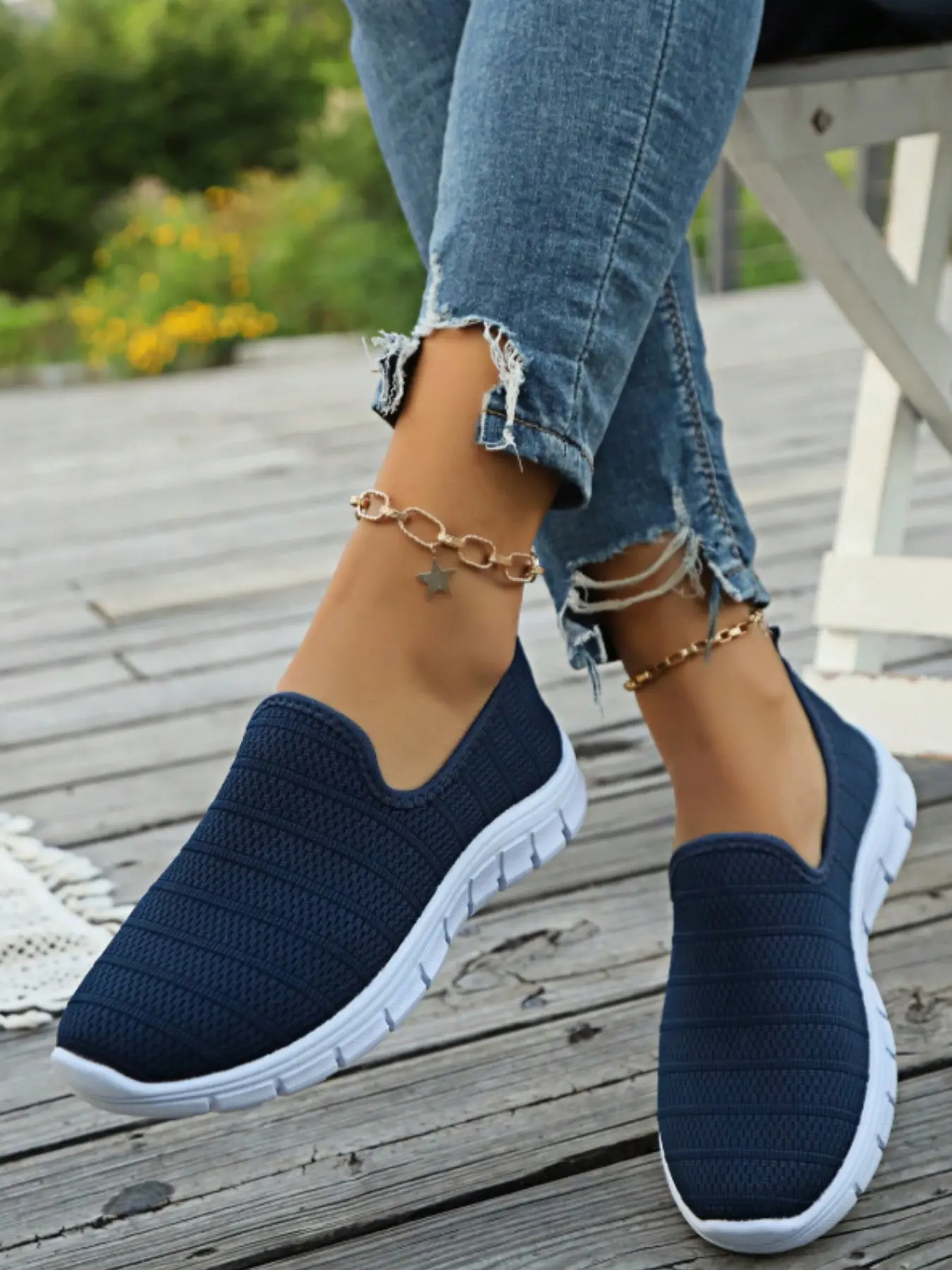 Breathable Lightweight Daily Walking Work Shoes, Comfortable Casual Slip-On Women's Shoes, Easy-To-Wear Mother Shoes, Non-Tiring Footwear