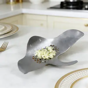 3D Manta Ray Garlic Press, 430 Stainless Steel - Multi-use Kitchen Ornament & Relax Helper