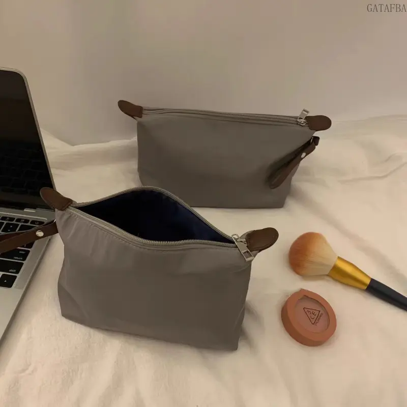 New Memory Composite Fabric Makeup Bag, Portable Travel Cosmetic Organizer, Handheld Dumpling Shaped Pouch, Waterproof Toiletry Bag