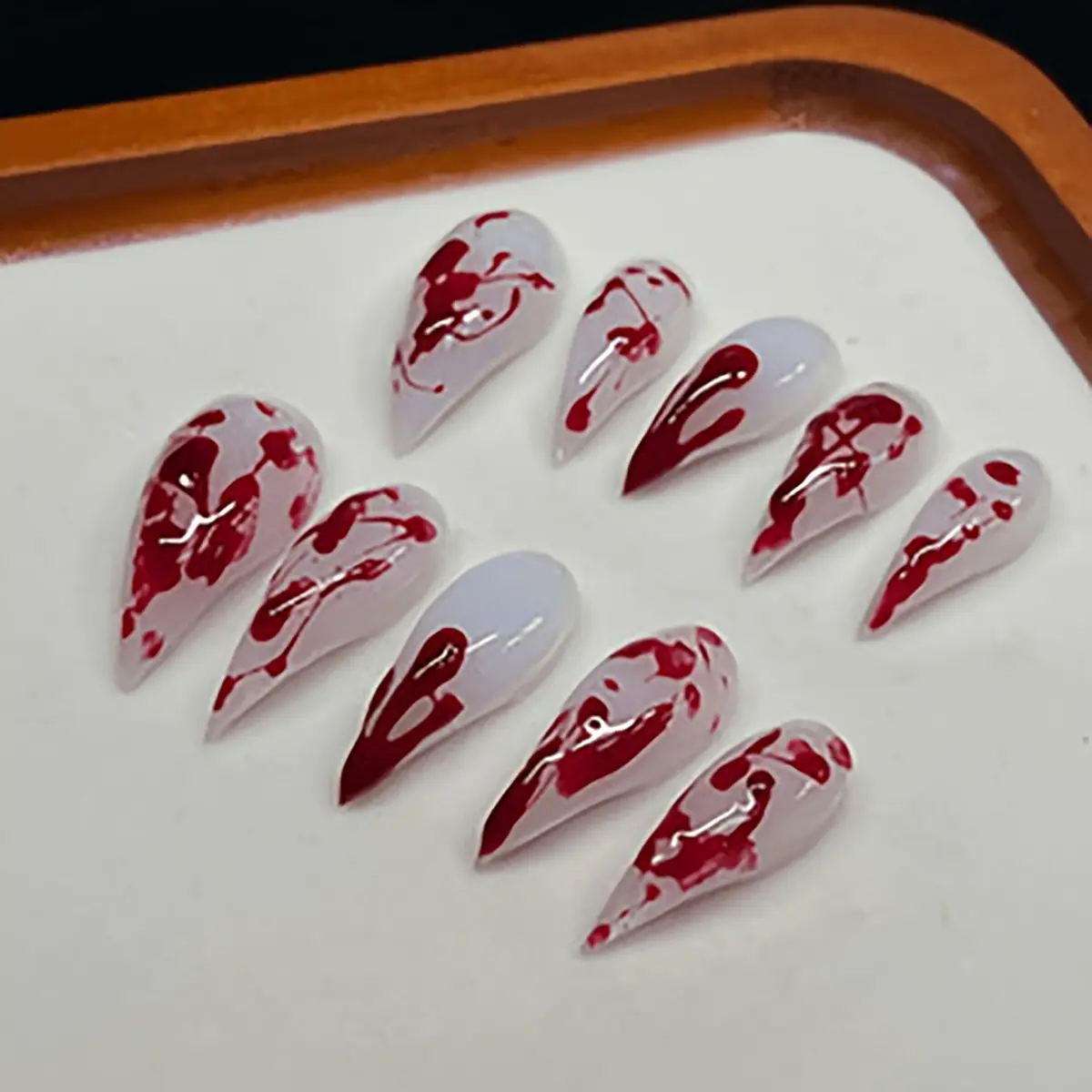Halloween New 10-Piece Press-On Nails, Decorative Fake Nails, Blood Element Sharp Tip, 3D Dragon Claw Cat Paw Nails, Reusable, Non-Damaging, Women's Handmade Nails
