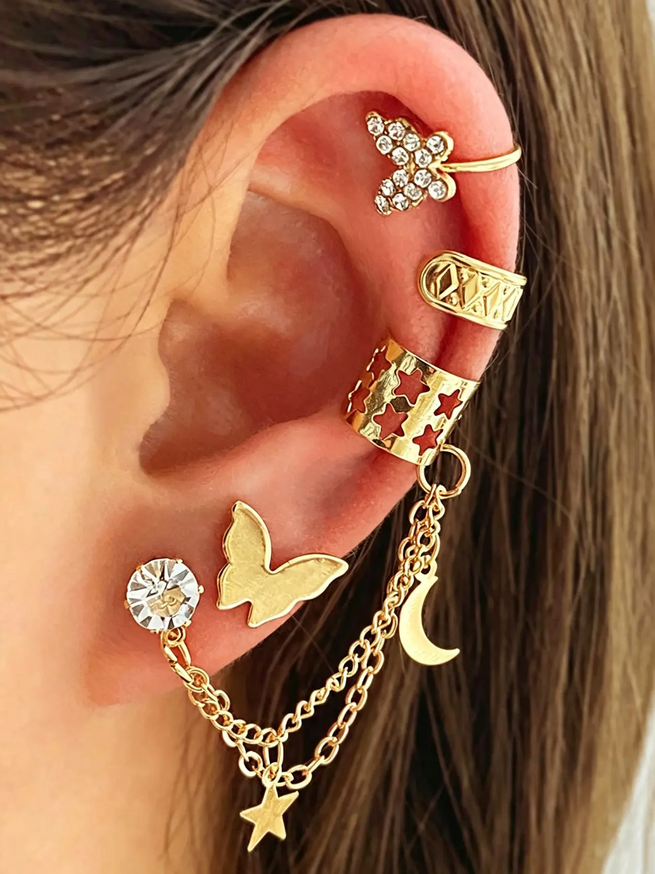4Pcs Women Fashion Earring Pack, Butterfly Star Moon Ear Cuff & Stud Set, Fake Multi‑Piercing Look for Single Ear Piercing, Glitter Eye‑catching Luxury Evening Party Jewelry, Gold Silver Two‑Tone