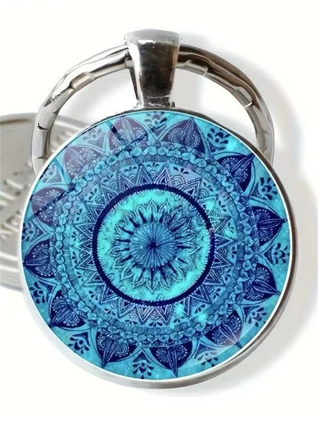 1 PC Fashionable DIY Zinc Alloy Geometric Decor Keychain, blue Sacred Geometry Yoga Mandala Design, Perfect Gift for Men and Women, Ideal for Various Occasions