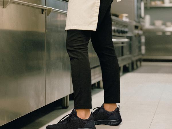 Bruno Marc Women's Non Slip Work Shoes Walking Black & Lightweight Food Service Chef Kitchen Restaurant Resistant Sneakers