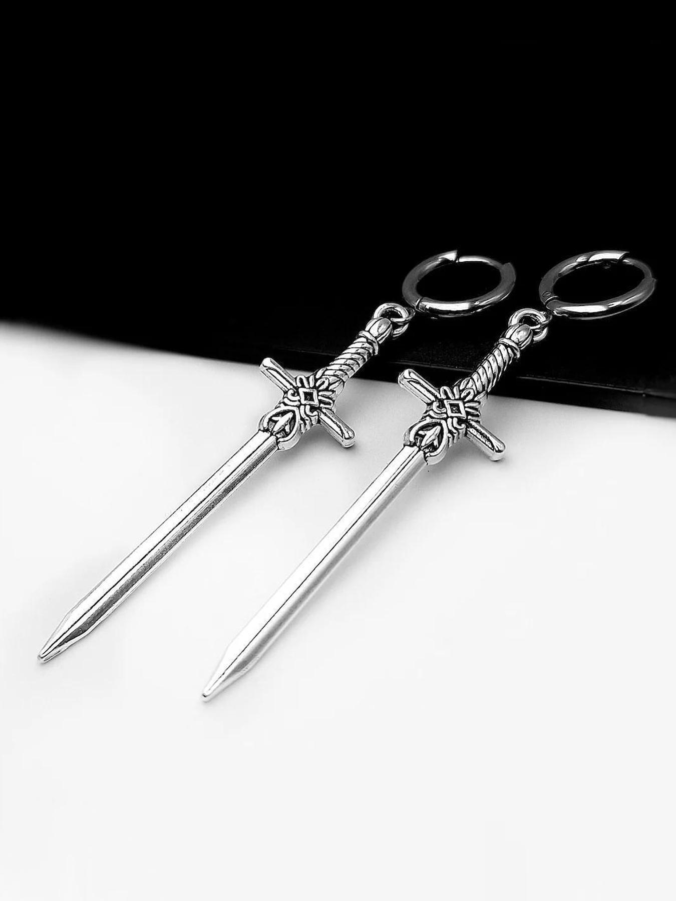 Unisex Gothic Style Sword Design Earrings, Stainless Steel Dangle Earrings, Punk Fashion Jewelry for Party, Daily Decor, Trendy All-match & Exquisite Jewelry for Birthday Gift, High Quality Earrings