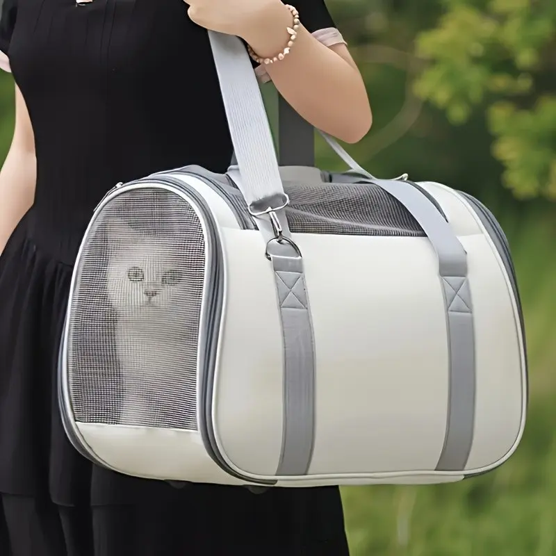 Portable Pet Cage 16.54inx10.24inx9.45in, Zipper Closure, Suitable for Cats and Small Dogs, Large Space, Comfortable Cat Bag