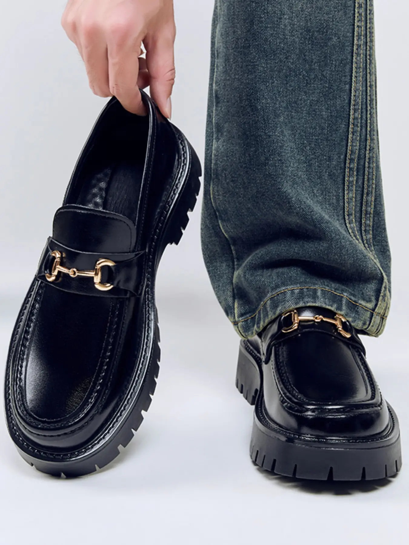 Men's Thick Sole Loafers, Spring & Fall Metal Decor, Business & Casual, Anti-Slip Fashion, Ideal for Daily Commute, Comfortable Design
