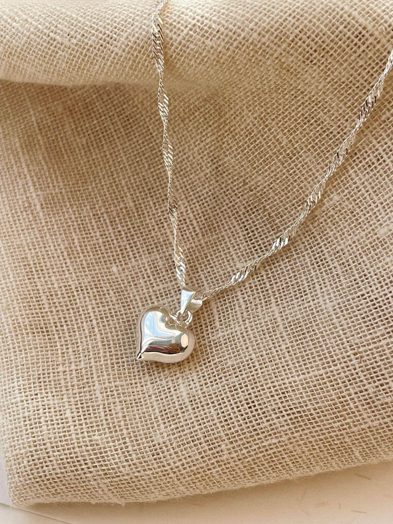 S925 Sterling Silver Heart Shaped Pendant Necklace for Women, Heart Design Necklace, Adjustable Necklace for Gift with Box, Elegant Jewelry for Daily Decor