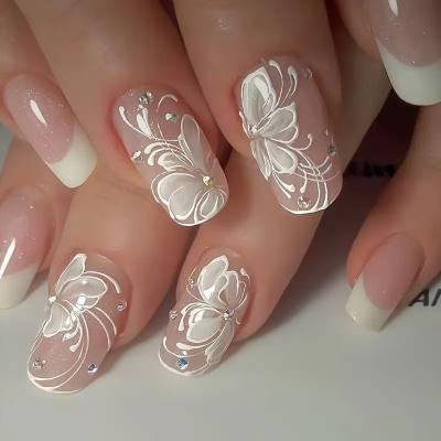 Foreign Trade Hot-Selling 24-Piece Nail Art High-End Fashion Simple Rhinestone Collection Butterfly Flower Cow Wearable Nails Wholesale