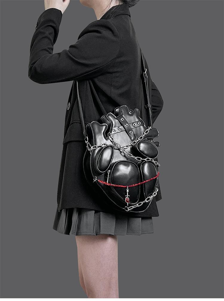 Gothic Punk Metal Hot Girl Bag Lashing Chain Mochila Heart Backpack Y2k Crossbady Bags Woman Original Design Dark Sac Femme