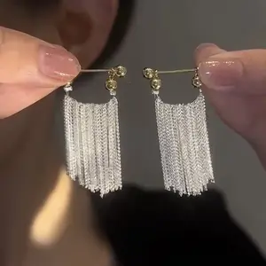 Light Luxury Galaxy Waterfall Tassel Earrings for Women, Elegant and Fashionable, Sparkling Silver Chain Earrings E50271-EH