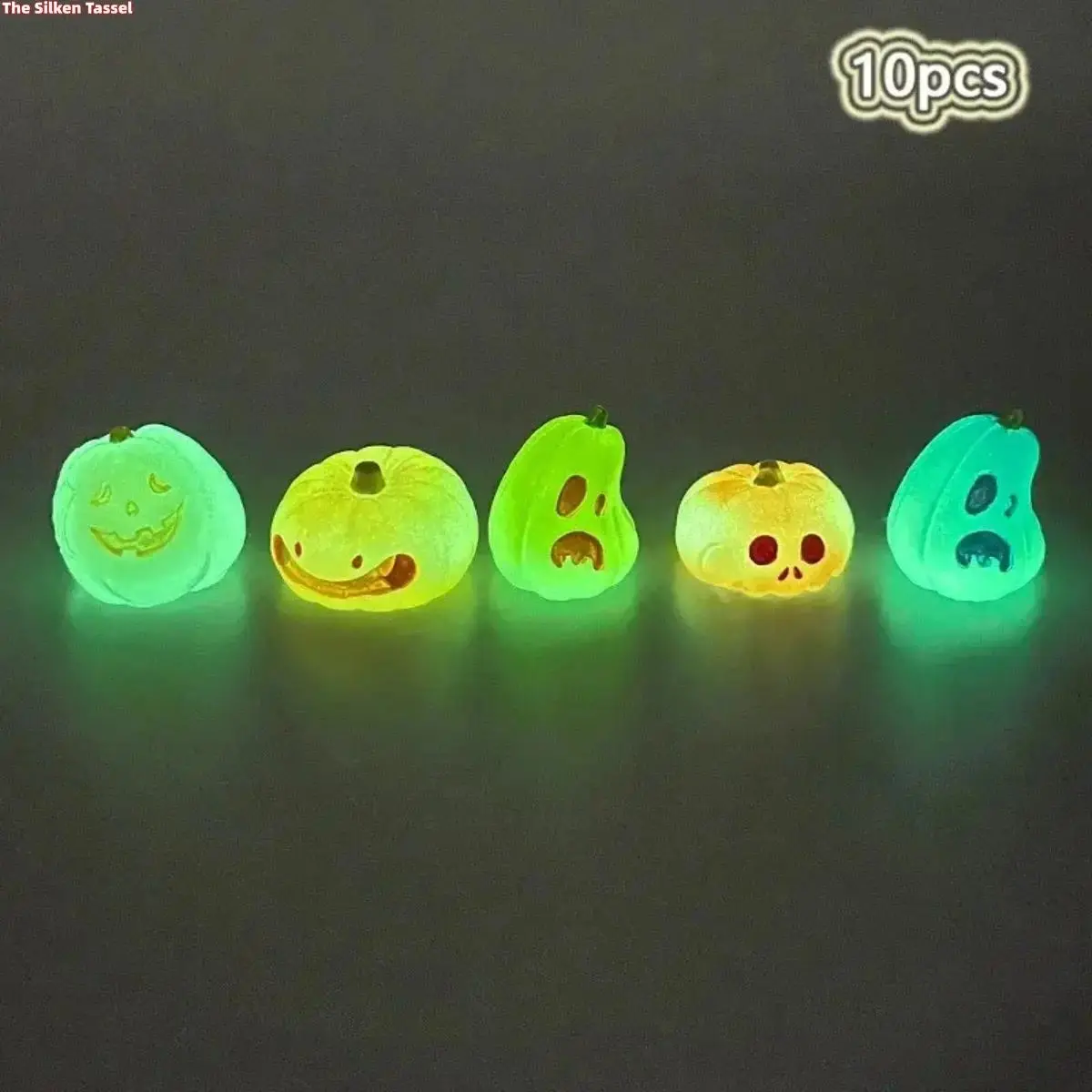 Hot Selling 10pcs Glowing Mini Pumpkin Halloween Decor, Compact Luminous Resin Pumpkin Figurine Accessories, Multi-Use Mini Ornament, Spooky Cute Holiday Gear for Desktop Shelf Car Purse Halloween Party Layout