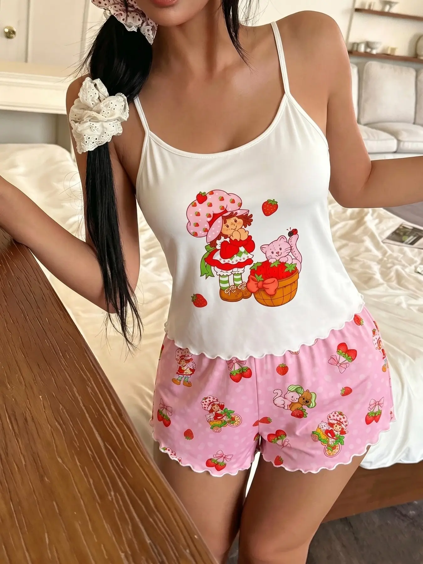Women's Casual Strawberry Doll Print Strawberry Pattern Tank Top Pajama Set Loungewear, Comfortable Home Wear for Daily Use and Relaxing Nights, Fitted Sleeveless Design