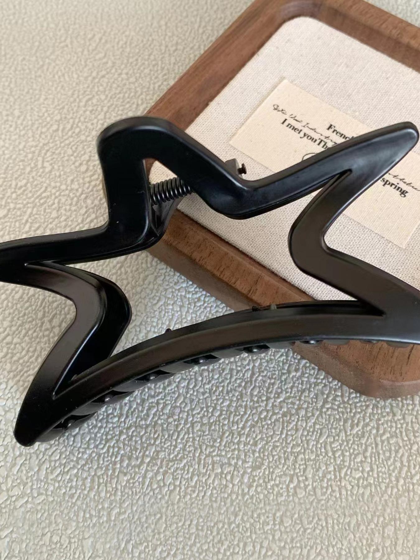 Hollow out Star Shaped Design Hair Claw, Simple Style Non-slip Hair Claw, Casual Versatile Hair Accessories for Women and Girls, Hair Clip