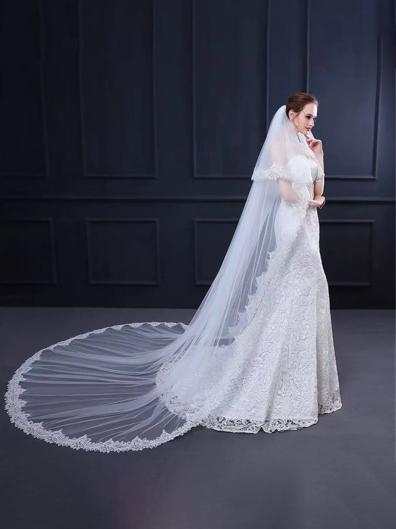 Elegant Layered Lace Wedding Veils for Brides, Lightweight Transparent Tulle Bride Headpiece, Cathedral Style Shawl Veil, Secure Comb Attachment