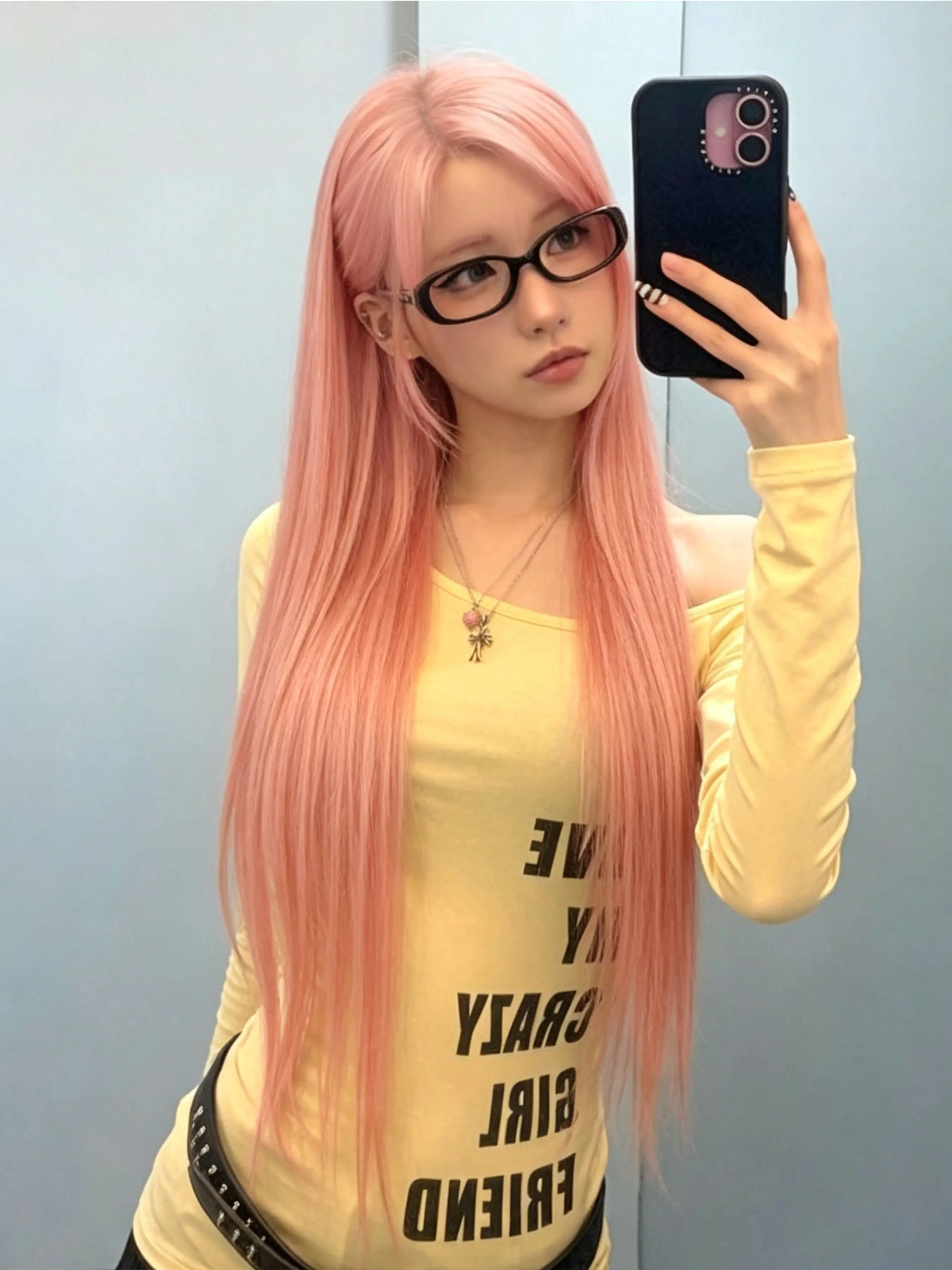 Pink Wig 13x4 Lace Front Wigs Pre-Plucked Natural Hairline HD Transparent Lace Wig Heat Resistant Synthetic Wig Natural Look Pink KPOP Straight Wig Lace Frontal Wigs Free Parting for Women Dating Party Cosplay 28 Inch