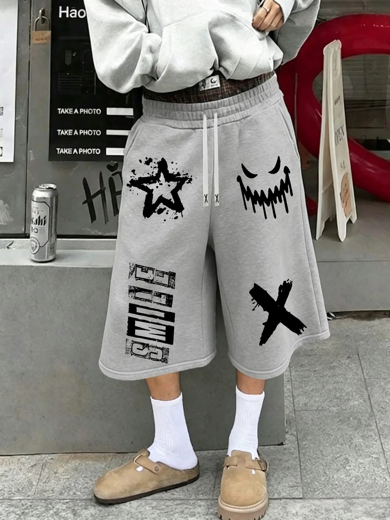 Elastic Drawstring Knee Length Sweat Shorts, Star Grin Face Cross Distressed Letter Graphic Print, Loose Wide Leg Fit, Soft Thick Fabric, Y2K Goth Streetwear Shorts for Skate Training Daily Casual Matching Outfits#StreetwearShorts #Y2KGothStyle