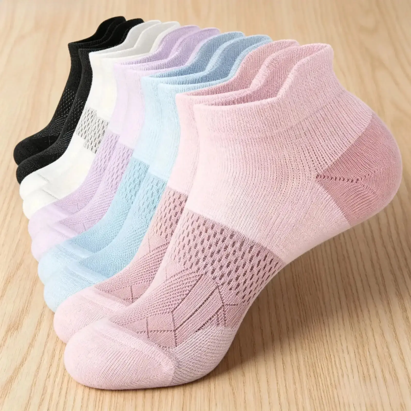 Women's Low-Cut Ankle Socks (5 Pairs), Compression with Arch Support, Breathable Moisture-Wicking for Gym & Running, Black 5 Pairs Pack