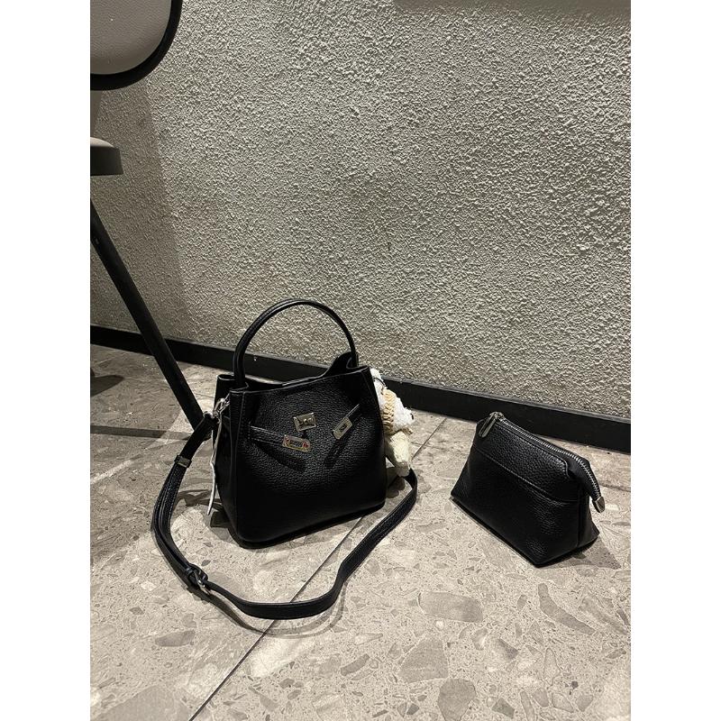 Minimalist Soft Leather Bucket Bag Women's 2026 Kelly Texture Original Design Hand-held Shoulder Crossbody