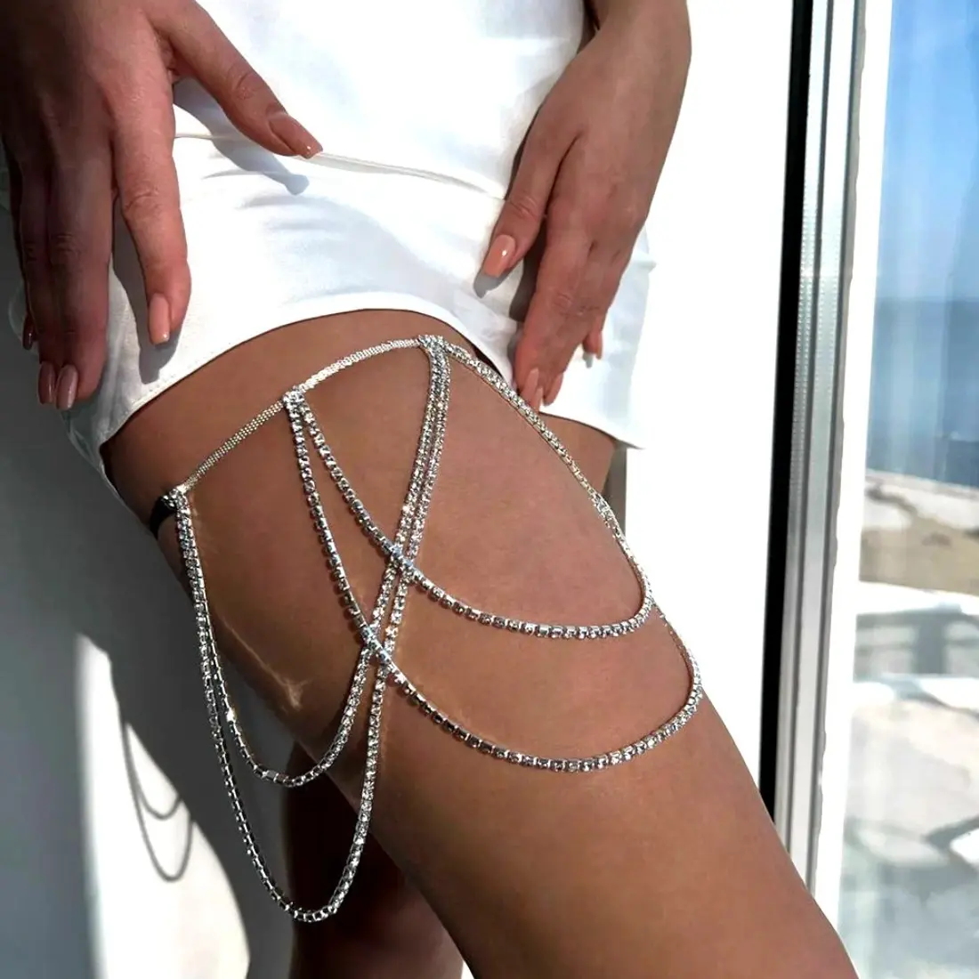 Sexy Multi-Layer Rhinestone Leg Chain Body Jewelry for Women, Boho Beach Vacation Thigh Chain with Stretch Elastic Rope, Dainty Layered Chain Anklet Style, Summer Festival Club Outfit Accessory
