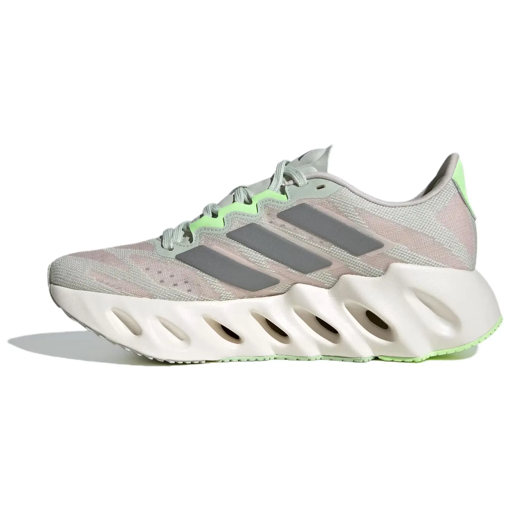 adidas Switch Fwd Running Shoes Comfortable Shock Absorption Durable Low Top Casual Running Shoes ID2646