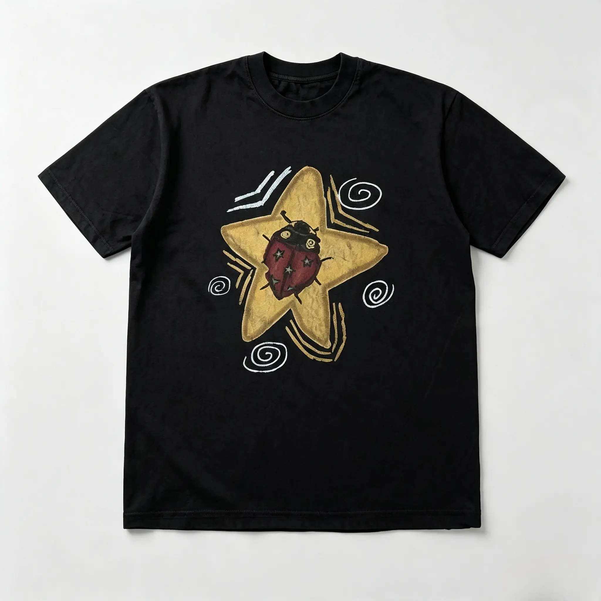 Star Ladybug Quirky Art Forest Green Vintage Design, Cute Beetle Bug Graphic Tee Cottagecore Aesthetic,Unisex Graphic Casual Short Sleeve Crew Neck, Gift Unisex T-shirt For Man And Woman,Streetwear Style, Retro Vintage Y2k