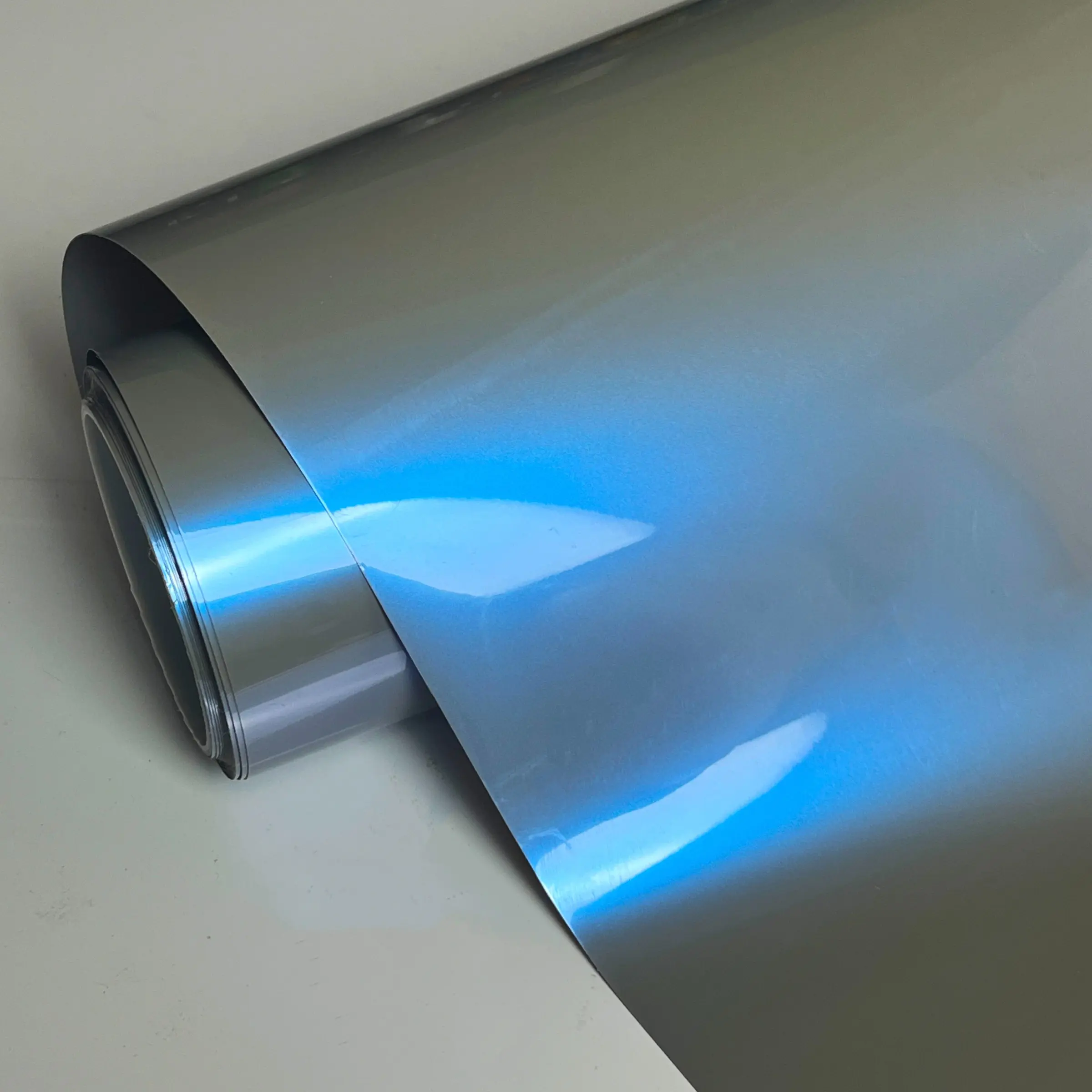 Premium Glossy Magic Dreamy Candy Vinyl Wrap Film Color Change Chameleon Grey to Blue Car Wrapping Decal Self Adhesive Vinyl Wrap For Cars