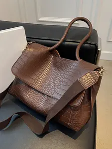 Retro dark brown crocodile textured handbag with shoulder strap for crossbody, retro and light luxury design, practical  fashionable  casual  versatile shoulder crossbody bag, suitable for daily travel, business trips, etc.