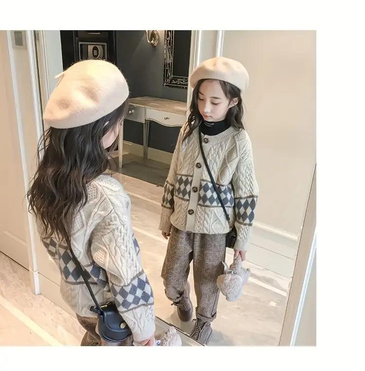 Girls' Sweater Jacket Spring and Autumn New Korean Style Fashionable Casual Knitted Cardigan, Suitable for 3-14 Years Old Girls, Perfect for Daily Wear, Holiday Activities, School, as a Gift, Knitted Cardigan, Sweater Cardigan, Sweater Card
