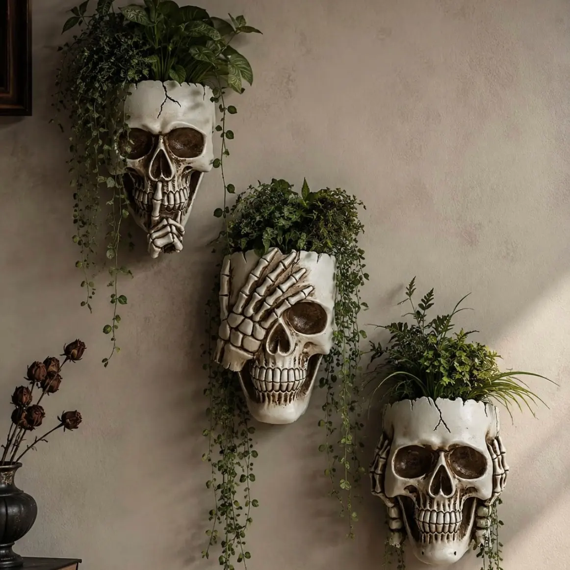 3-Piece Skull Flower Pot Wall Hanging, Decorative Resin Plant Holder, Gothic Room Decor, Vintage Inspired Home Decoration, Unique Wall Art