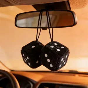 Fuzzy Dice Classic Retro Style, Vintage 80s Blurred Car Dice for Mirrors, Interior Rearview Mirror Decoration, Car Decorations Interior, Car Accessories