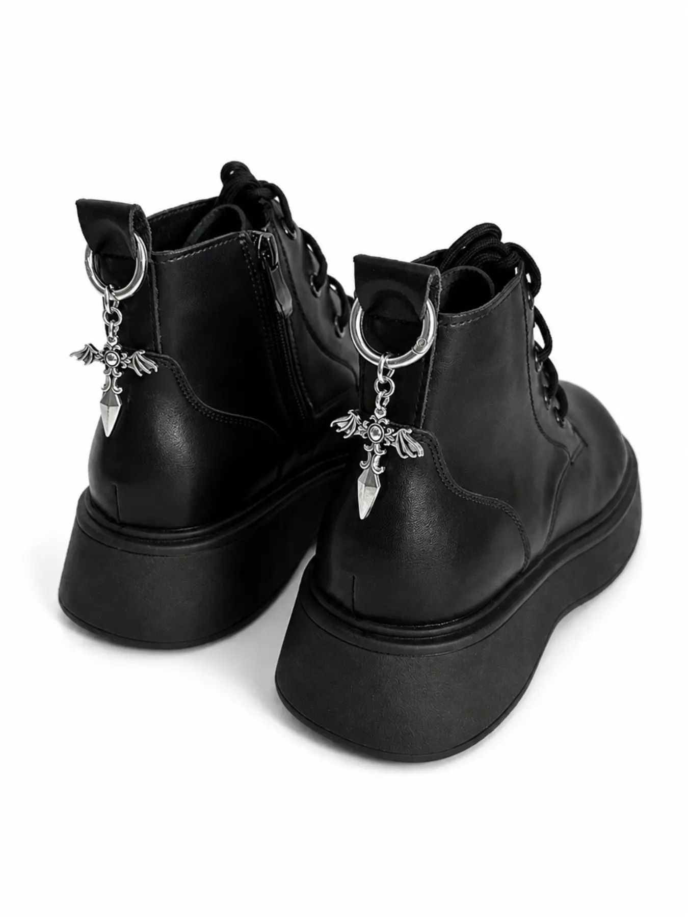 Gothic Boot Charms, Silver Color Winged Cross Shoe Pendants, Removable Punk Boot Accessories, 1 Pair, Stylish Footwear Decorations