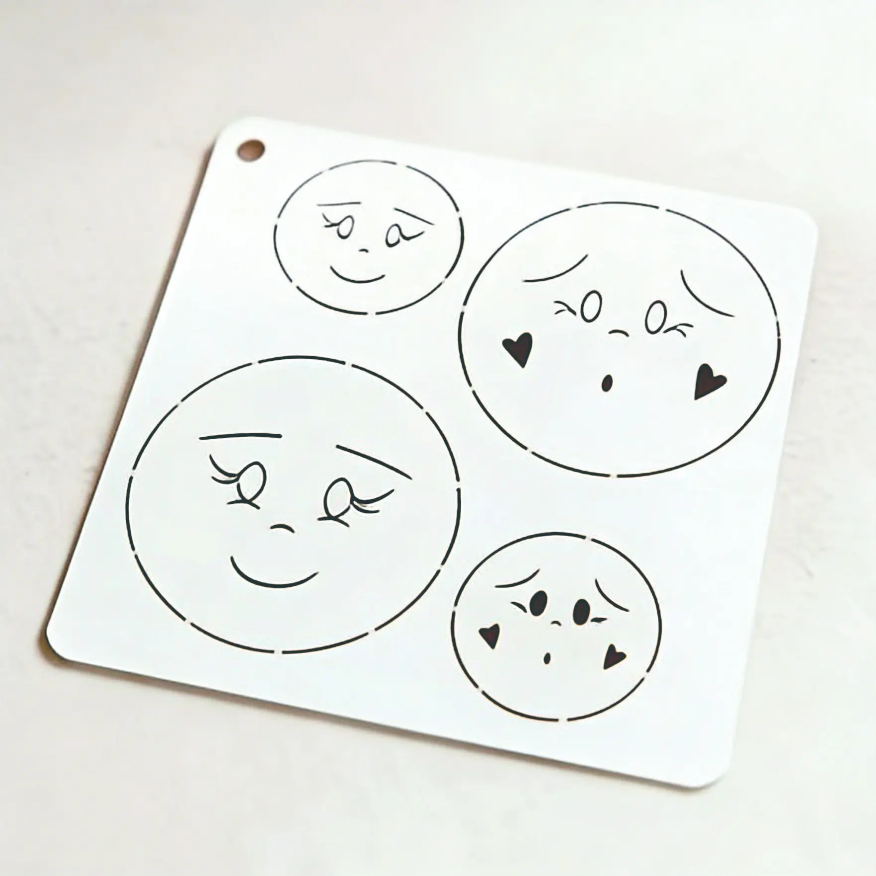 Expression Patchwork Template, Four Unique Patterns, Various Sizes, Exclusive Design, Suitable for Dolls, No Repeated Styles, Diverse Style Choices