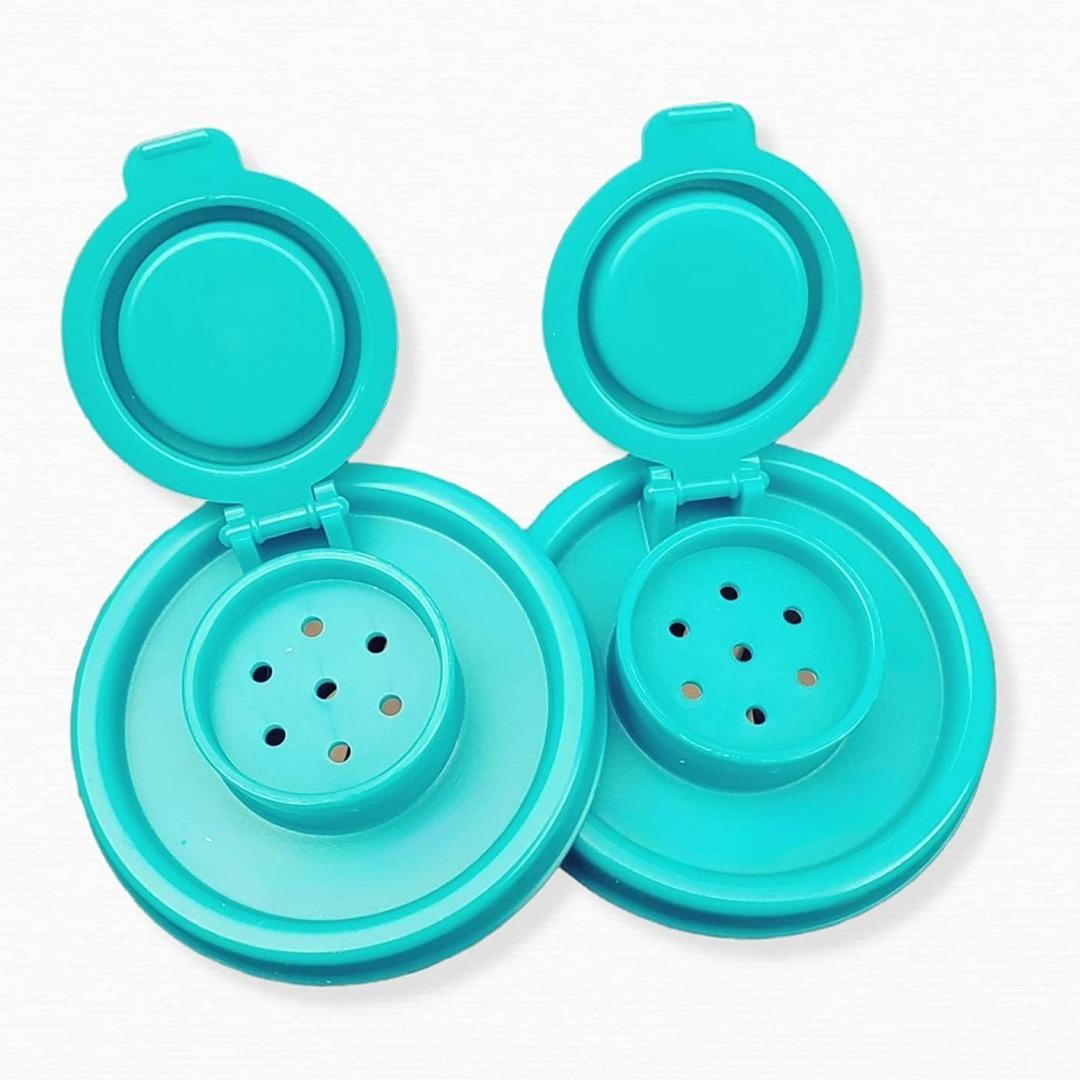 Salt & Pepper Shaker Set, 2 Counts/set Large Plastic Salt & Pepper Shakers with Lids, Moisture-Proof Seasoning Bottles for Home Kitchen and Restaurant, Salt Pepper Shakers