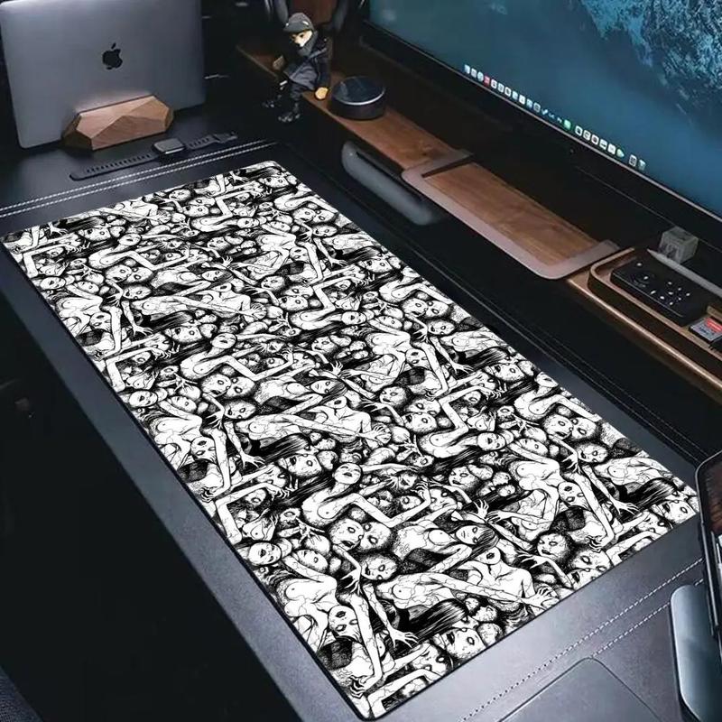 'Black and white Mouse Pad Cute HD branco Desk Pad Extended Gaming Keyboard Mats Large XXL Gamer Collage Horror Anime Mousepad'