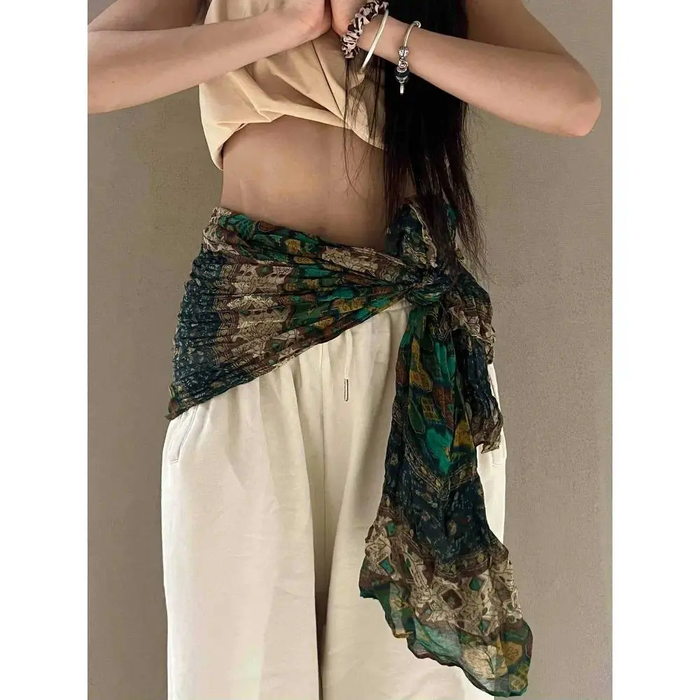 Exotic green long towel