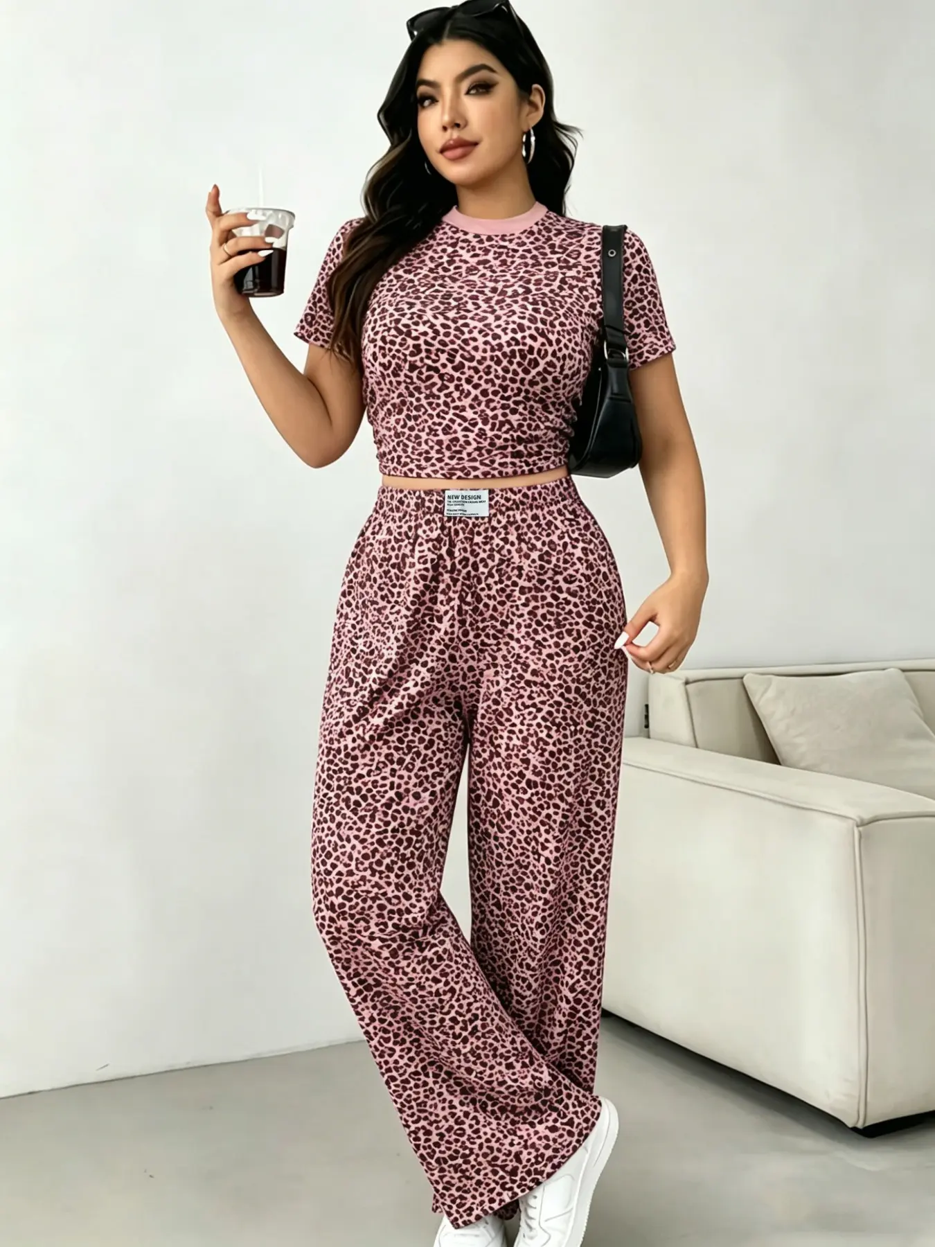 Trendy Chic Style Leopard Print Lazy Set, Slim Fit Round Neck Short Tee + Loose Wide Leg Pants Two Piece, Perfect for Casual Wear, Outfit