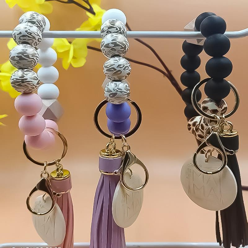 Wrist keychain, bag pendant, key ring, silicone bead bracelet, tassel, wooden beads, MAMA wood piece