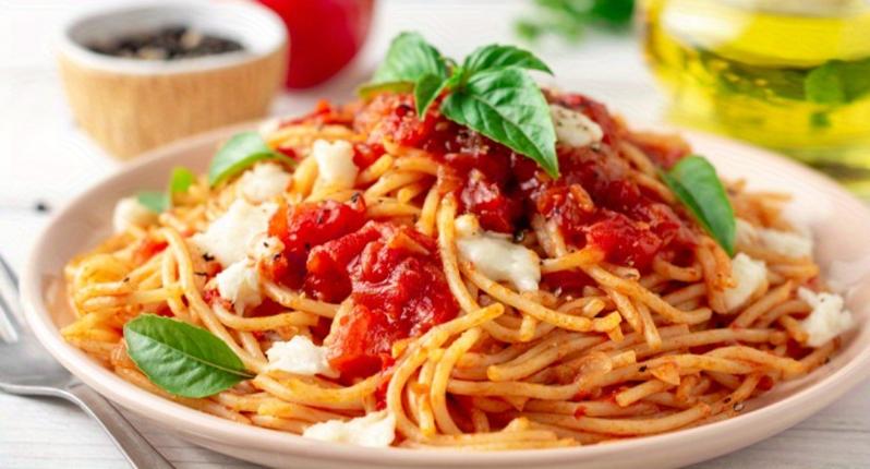 1pc Pasta Maker Machine - Adjustable Thickness (9 Settings) with Rollers and Cutterfor Pasta, for Making Spaghetti, Fettuccine, Lasagna - Ideal Gift for Food Lovers, Silvery Pasta Machine. 1pc Pasta Maker Machine - Adjustable Thickness (9 Settings) with Rollers and Cutterfor Pasta, for Making Spaghetti, Fettuccine, Lasagna - Ideal Gift for Food Lovers, Silvery Pasta Machine.