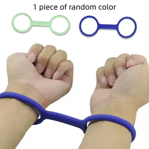Durable Silicone Role-Play Handcuffs, Flexible Design, Perfect for Pranks and Games, Ideal for Role Play, Fun Prank Gag Gift Idea
