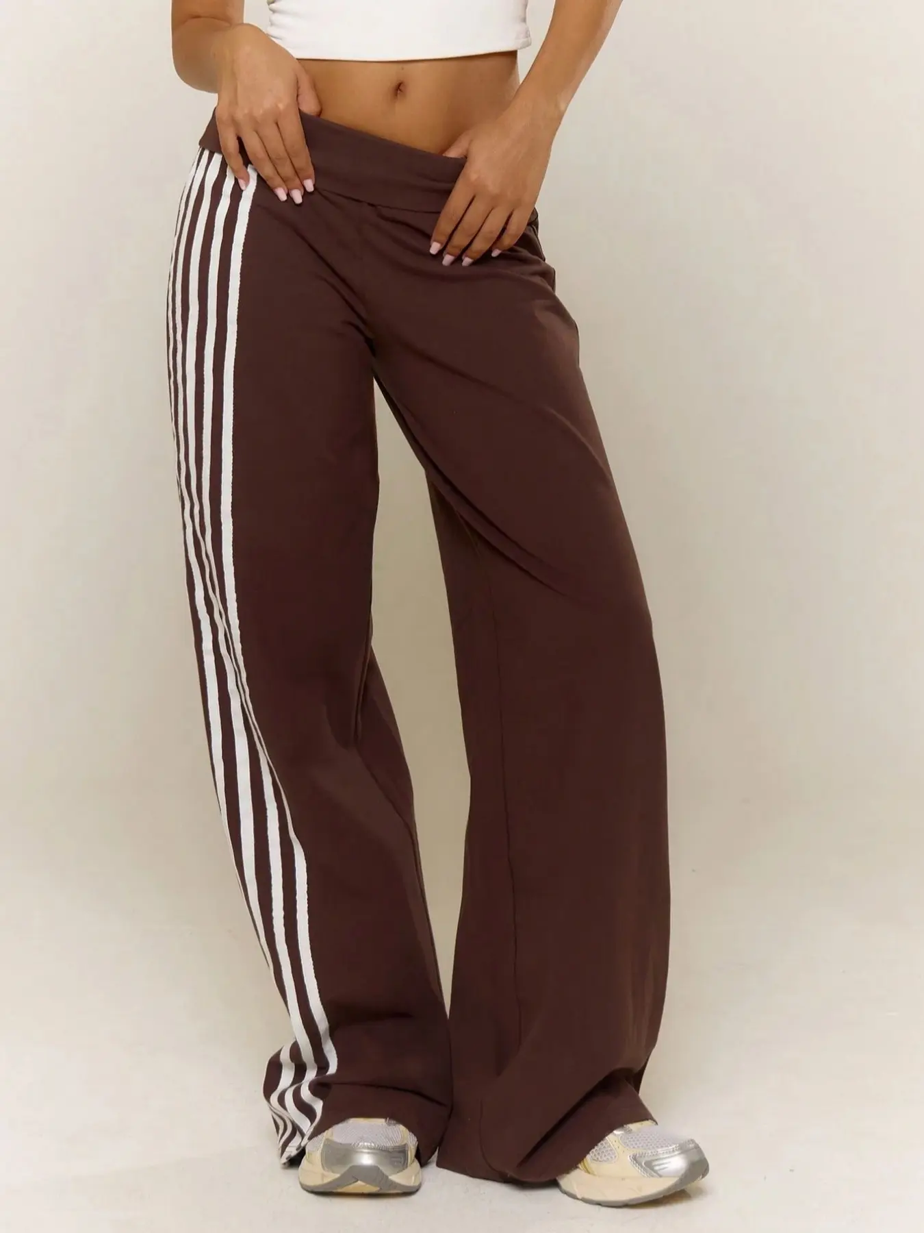 High-Waisted Wide-Leg Jogger Pants, Casual Streetwear Sweatpants, Y2K Comfortable Running & Walking Pants, Retro Sporty Leggings