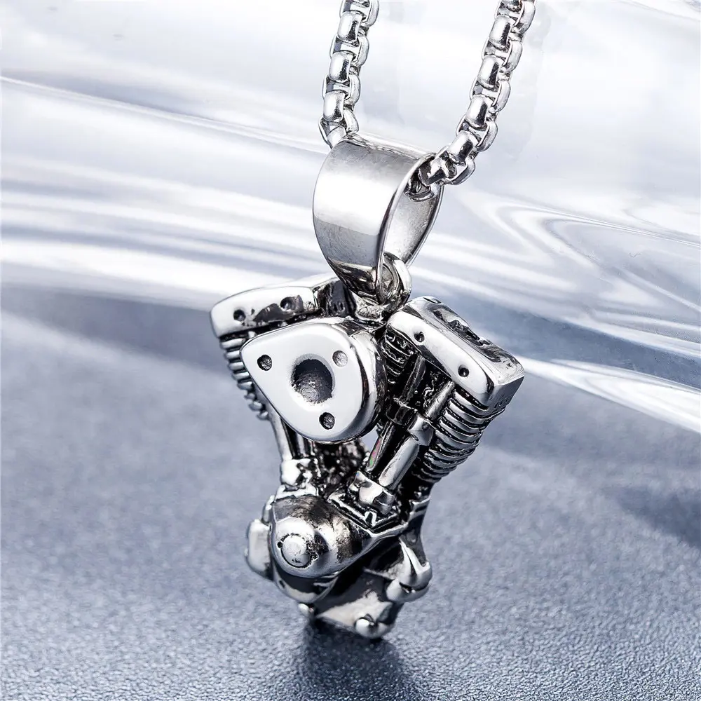 1 Piece Punk Motorcycle Design Pendant Necklace for Men & Women, Casual All-match Jewelry for Teens Gift, Simple Classic Fashion Accessories for Daily Wear, Modern Versatile Accessories, Engine, Antique Silver, Single Chain