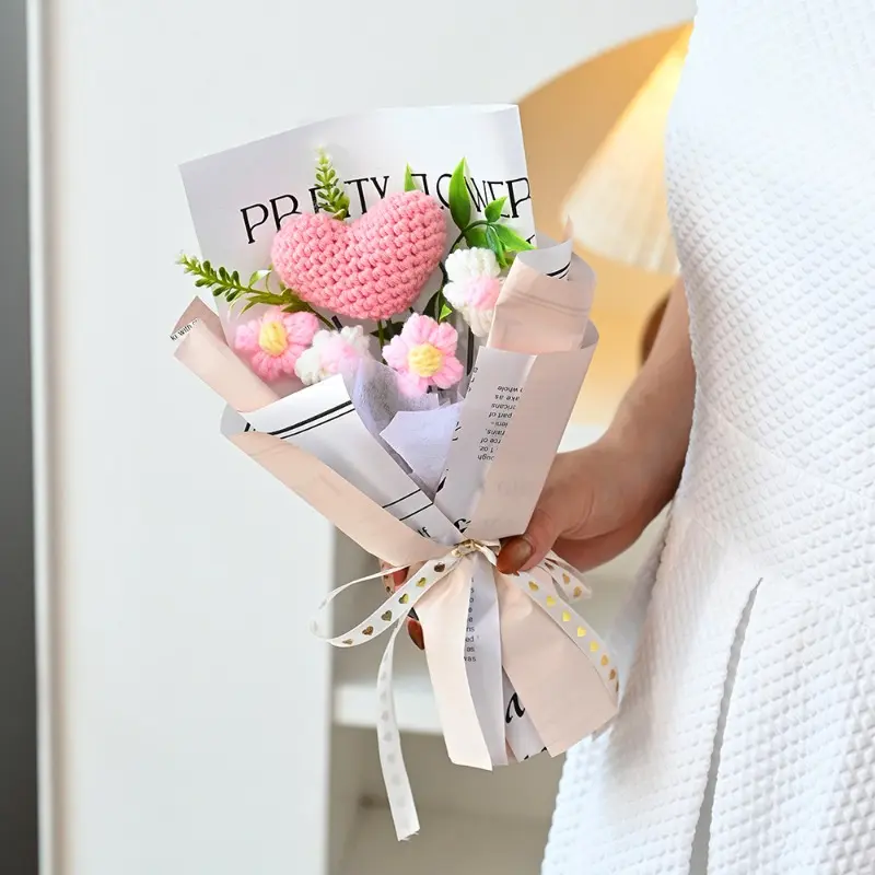 Hand-Knitted Yarn Heart-Shaped Puff Artificial Flower Bouquet, Simulation Knitted Flowers, Desktop Ornament, Living Room Office Decor