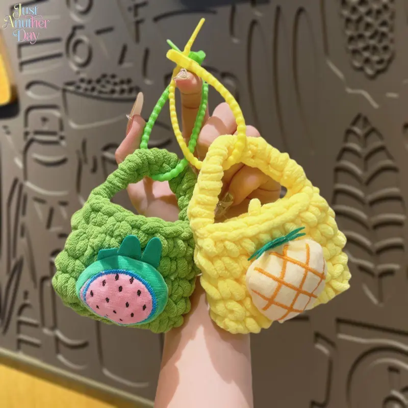 Handmade Crochet Fruit Mini Coin Purse, Cute Knitted Earbud Bag with Keychain, Creative Pineapple & Watermelon Keyring Charm, Small Woven Wallet for  Keys