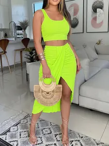 Women's Y2K Dopamine Fluorescent Set, Square Neck Crop Top + Pleated Split Skirt, Slim Fit for Daily Wear, Parties, Beach