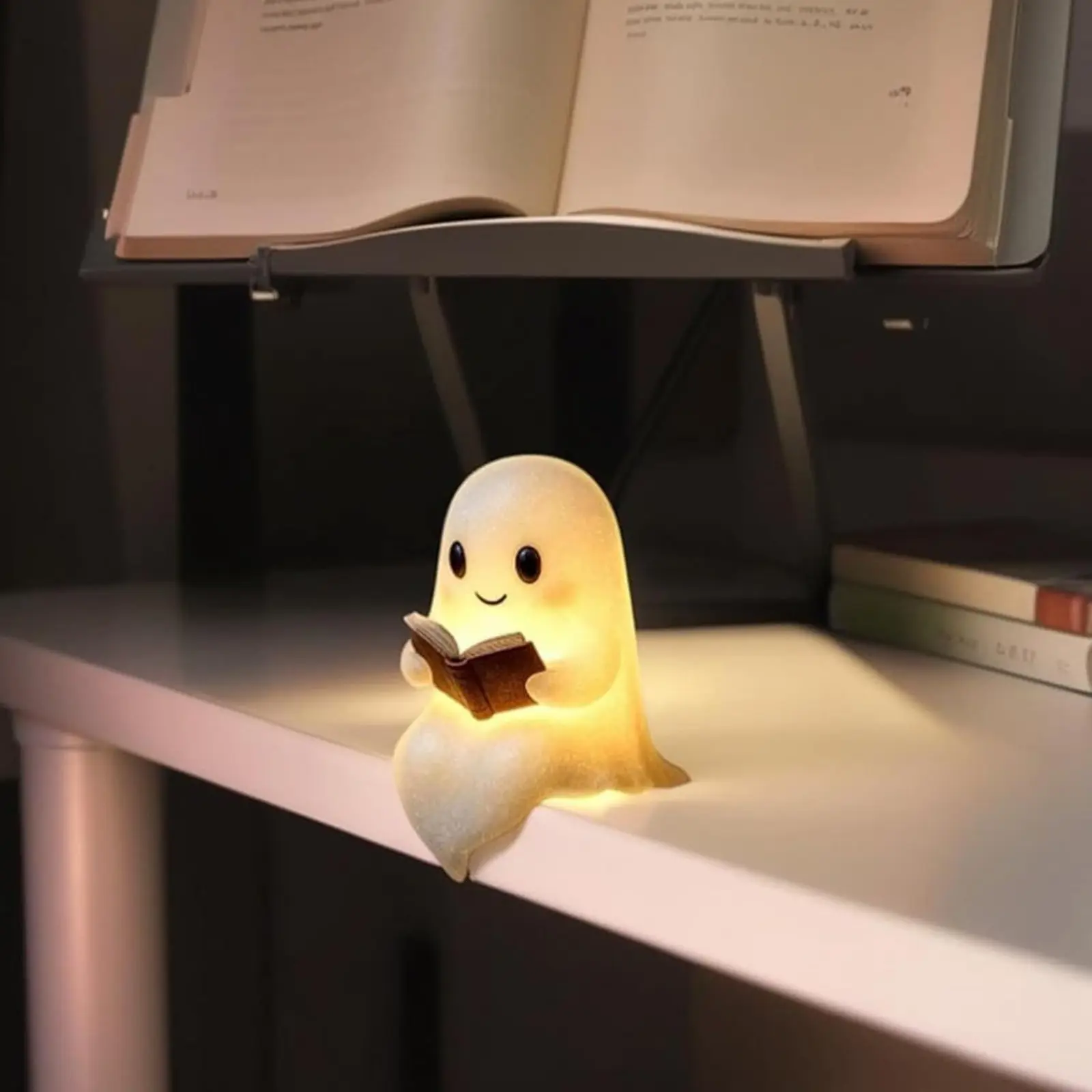Ghost Reading Book Lamp, Ghost Lamp Halloween Cute 3D LED Night Light, Led Nightlight, Light Up Ghost Statue Night Light House Mantel Decor for Home