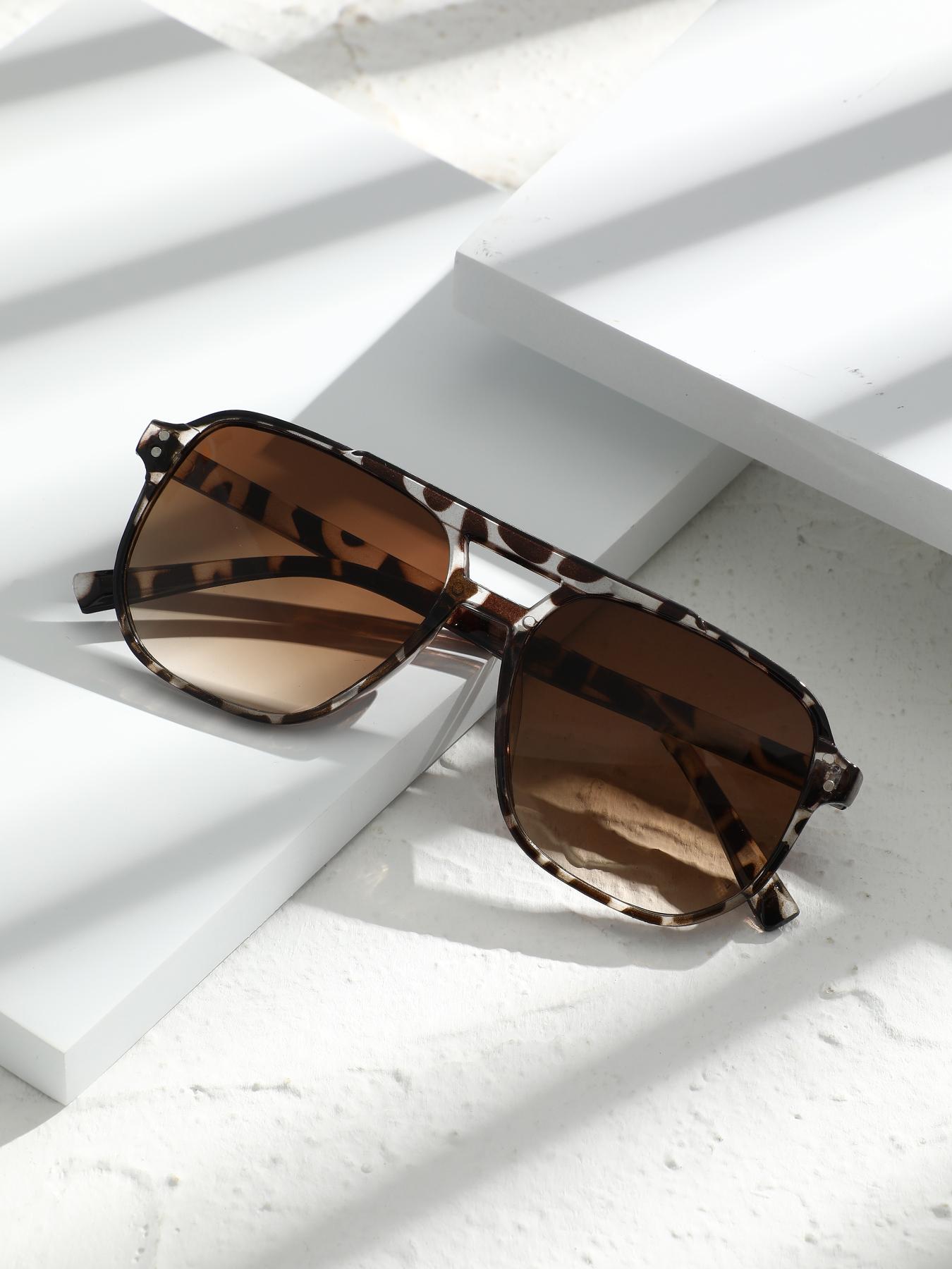 Unisex Vintage Trendy Styling Sunglasses, Retro Outdoor Sports Sunglasses, Fashionable for Men & Women for Everyday Use