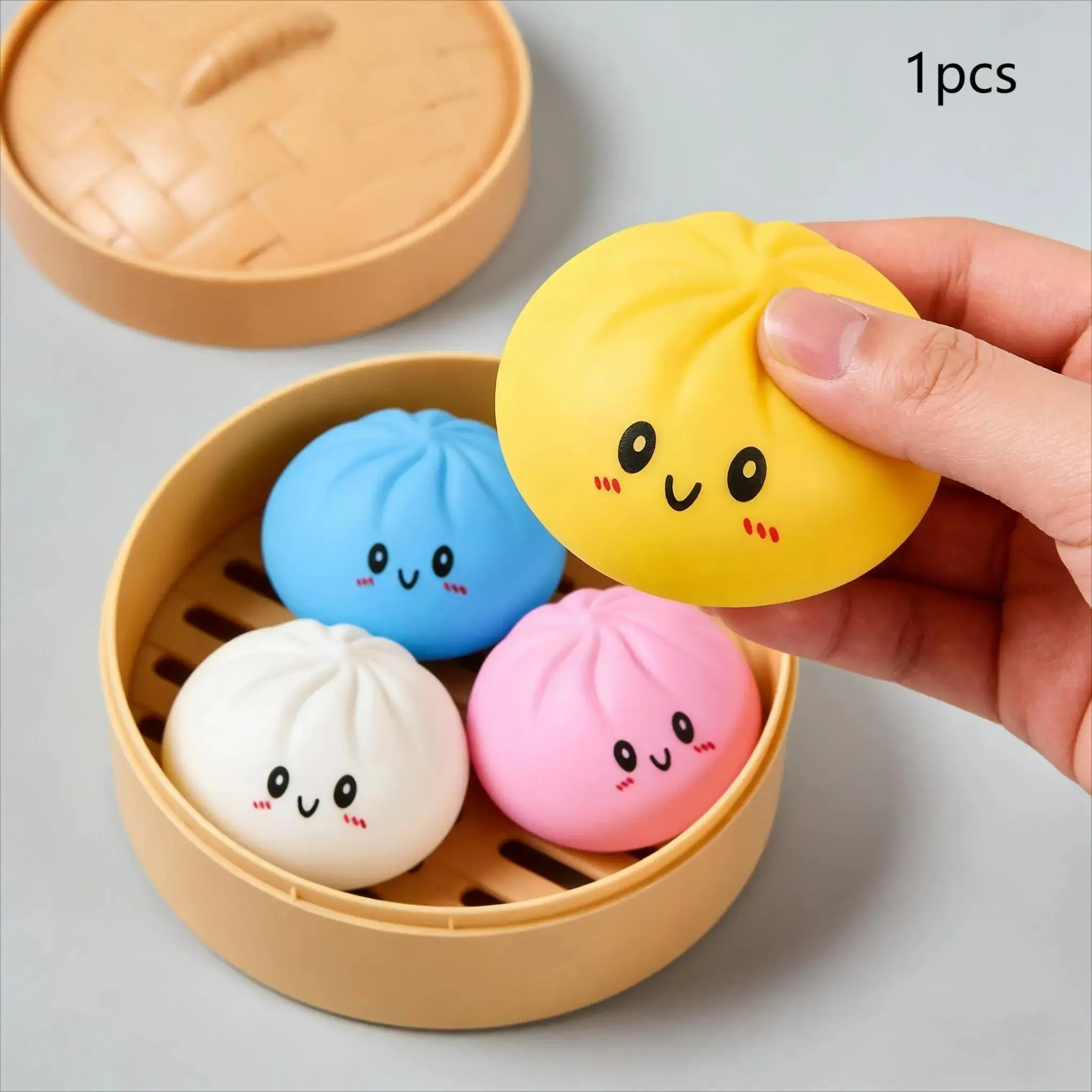 Flour Dumpling Squishy with Box, Soft Sensory Squeeze Toy for Stress Relief, Mystery Flour Dumplings, Decompression Dough highland cowsquishy fidgets of the day home office party big