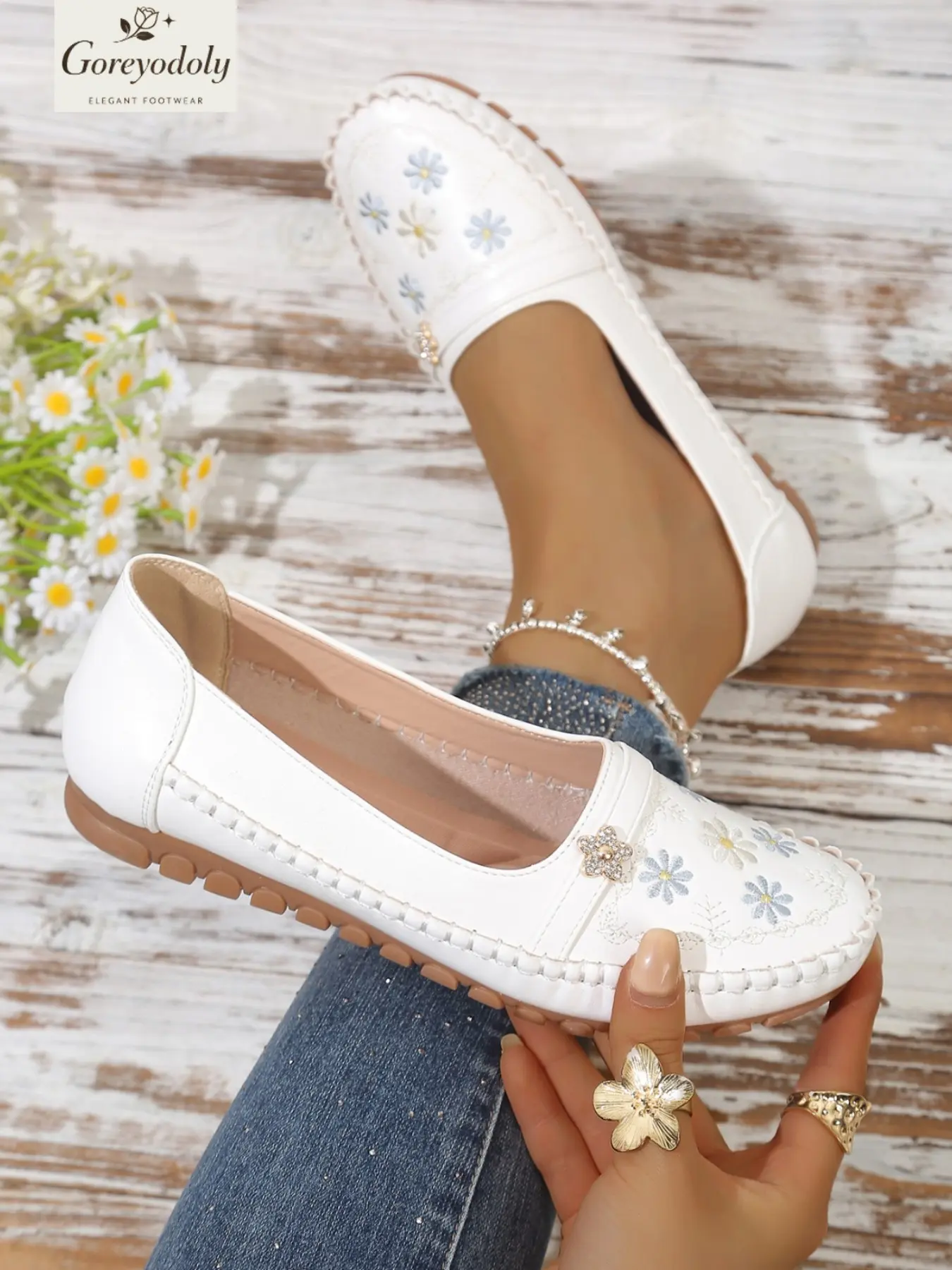 Goreyodoly Women's Classic Loafers, Floral Embroidery Small Flower Buckle Casual Flats, All-Season Comfortable Loafers with Lightweight Soft Upper, Slip Resistant Durable Daily Use