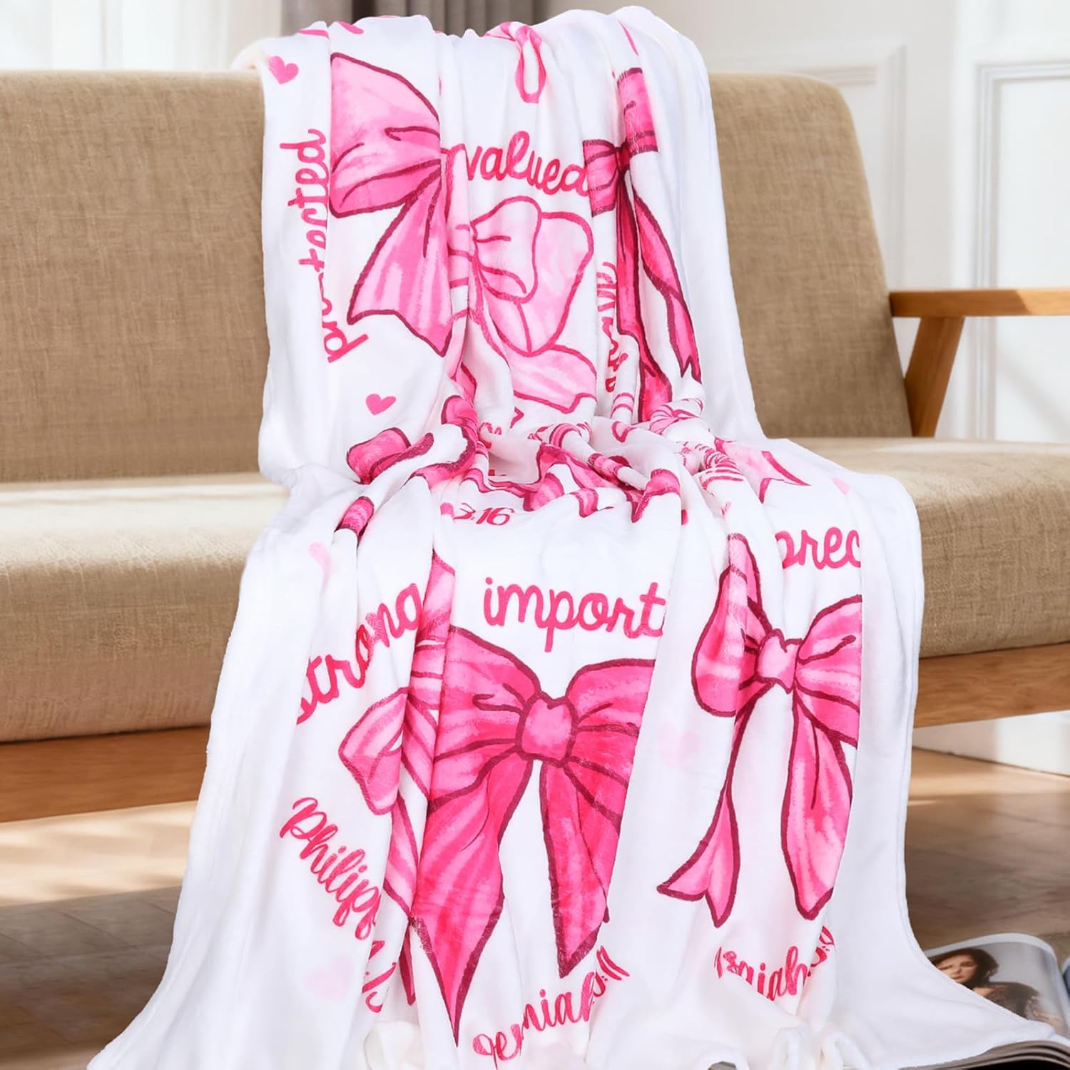 Pink Bow Christian Throw Blanket – "God Says I Am" Bible Verse Flannel Blanket – Coquette Style Inspirational Gift for Women, Girls, Daughter – Jesus Faith Prayer Blanket for Home, Sofa, Bedroom – Religious Decor for Christian Girls