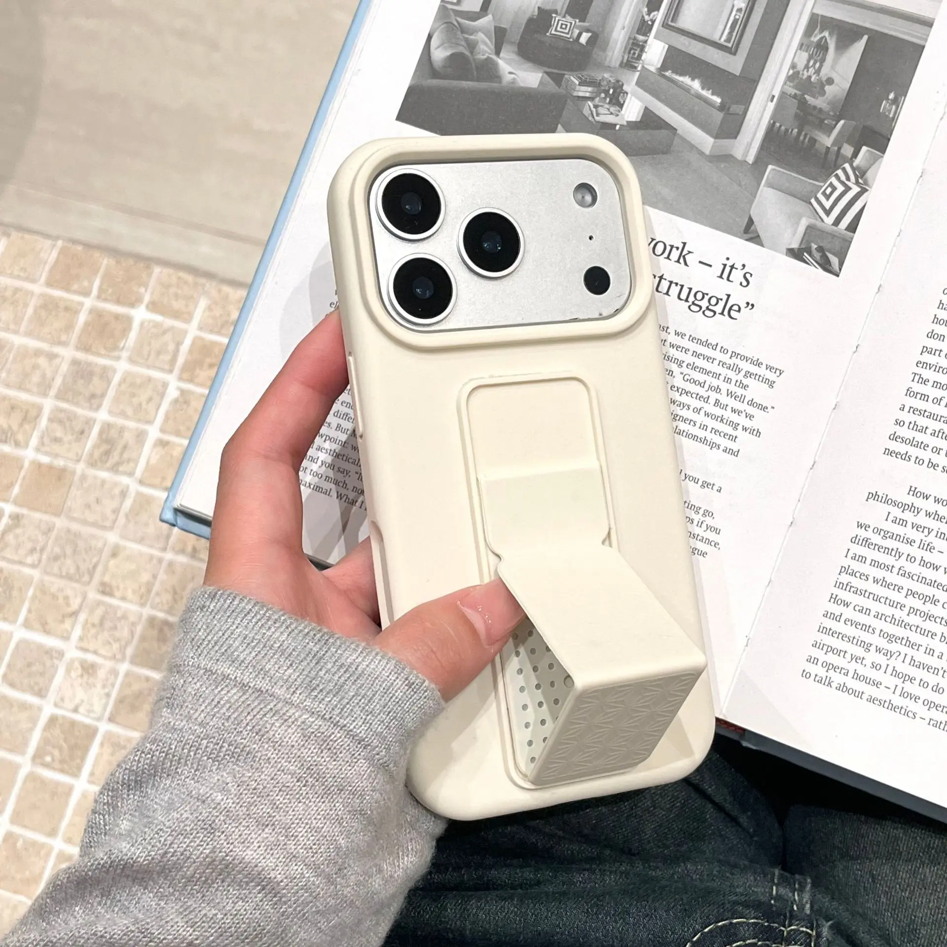 1-Piece Liquid Silicone Phone Case with Foldable Stand, Wrist Grip, Multi-Color Soft Shockproof Cover for Bag Accessories (Bag Straps & Chains Compatible), One-Piece